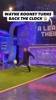 不容易😂！鲁尼挺着大肚子，在节目中复刻自己经典倒钩